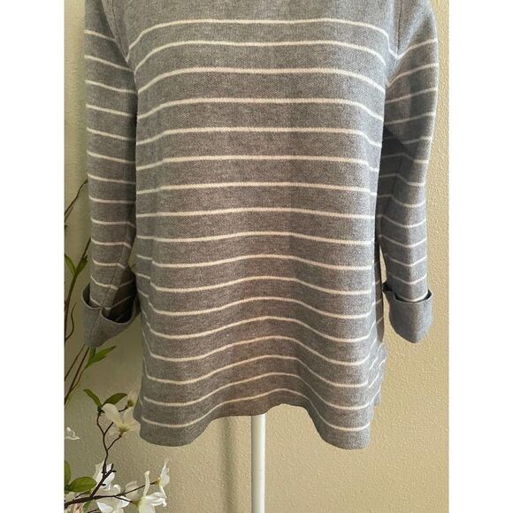 Tahari Women’s Striped 3/4 Sleeve Roll Up Sleeve Sweater Crew Neck | Size L - Picture 4 of 10